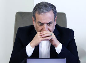 توپ در زمین آمریکاست 