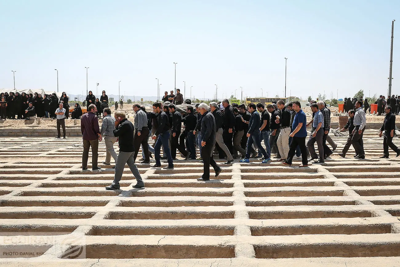 قبر در تهران 25 درصد گران شد 