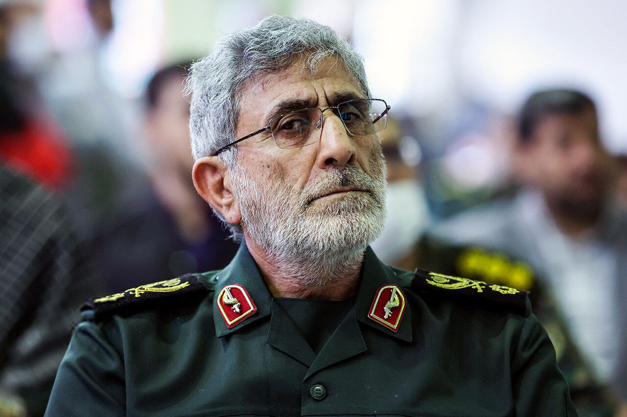 قاآنی: در اوج ذلت مجبور شدند که آتش‌بس را بپذیرند 