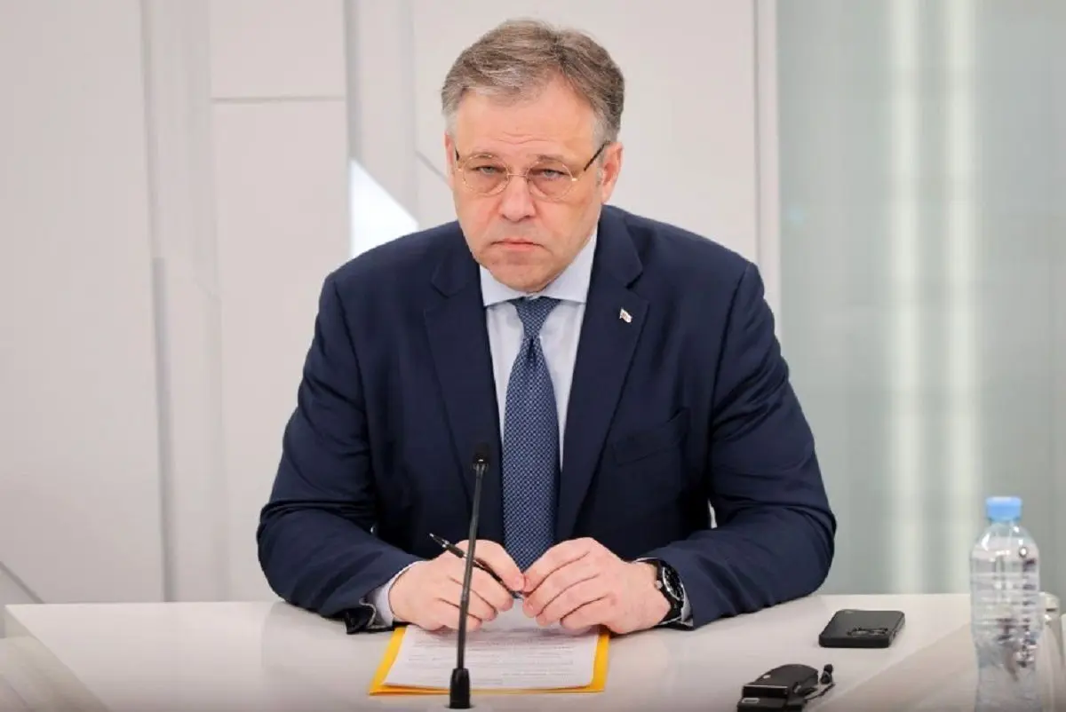 دیپلمات روس: غرب، اوکراین را به واگذاری سرزمین‌هایش وادار می‌کند