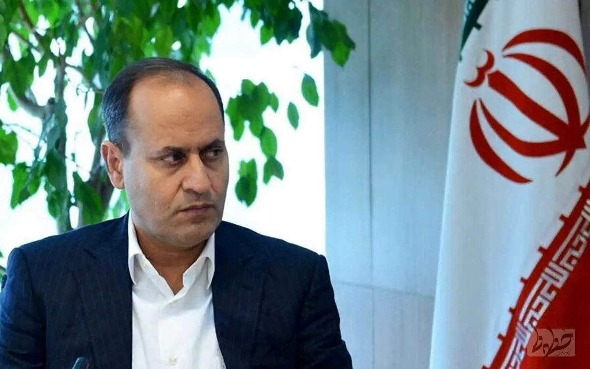 عضو هیات نمایندگان اتاق ایران: عبور دشوار اقتصاد از ۱۴۰۴