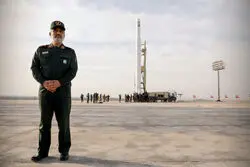اولین تصویر از سنگ مزار مشترک شهیدان حاجی‌زاده و باقری منتشر شد + عکس