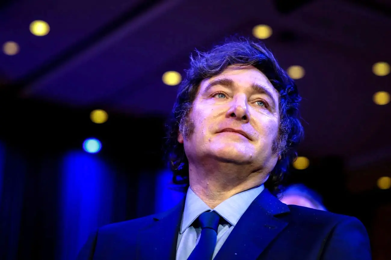 کاهش نرخ بیکاری در آرژانتین؛ فرصت طلایی «میلی» در میانه ناکامی‌ها