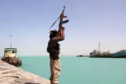 خاورمیانه در آستانه دور تازه تنش/ حمله هوایی عربستان به فرودگاه صنعا