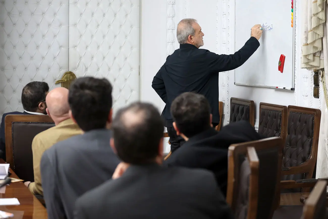 سنجش تاب‌آوری؛ اقتصاد ایران در آستانه انتخاب