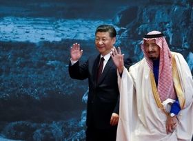 عربستان در آغوش تنها رقیب آمریکا