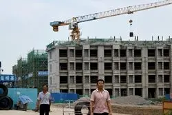 بحران بزرگ‌تری که در کمین پکن است