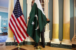 خیز پاکستان برای شکست تعرفه‌های ترامپ؛ اسلام‌آباد واردات از آمریکا را افزایش می‌دهد