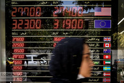 قیمت دلار در ناحیه حساس