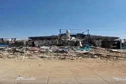 نخاله‌های جنگی در قلب تئاتر شهر؛ پرفورمنس یا بی‌سلیقگی شهری؟