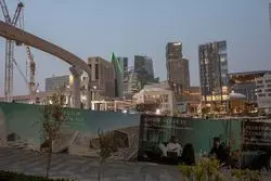چشم‌اندازهای درخشان زیر باران پهپادها؛ چگونه جنگ رویای بزرگ بن سلمان را آشفته کرد؟