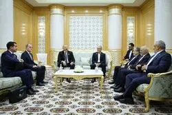 دیدار پزشکیان و علی‌اف در ترکمنستان؛ تأکید بر تسریع پروژه‌های مشترک