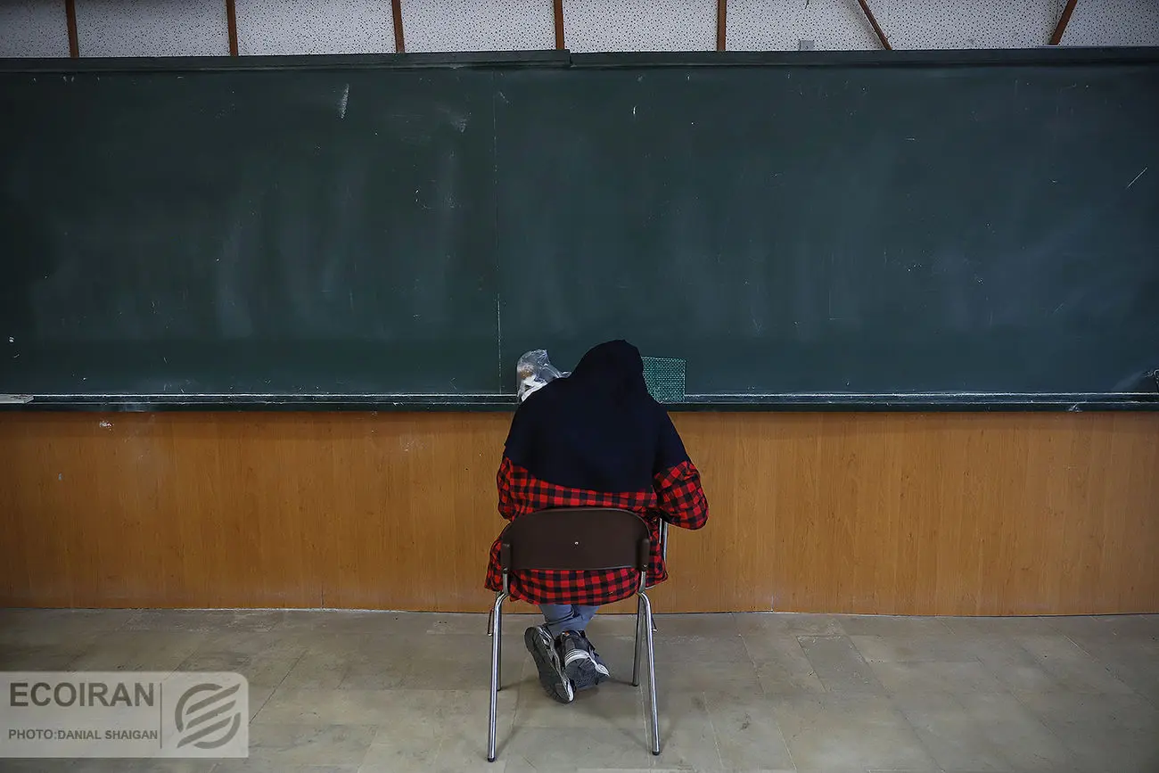 سهم دانشگاه رفته‌ها از جمعیت بیکار به قله 15 فصل گذشته رسید