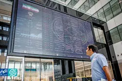 رقابت فزاینده بین شاخص کل و هم وزن