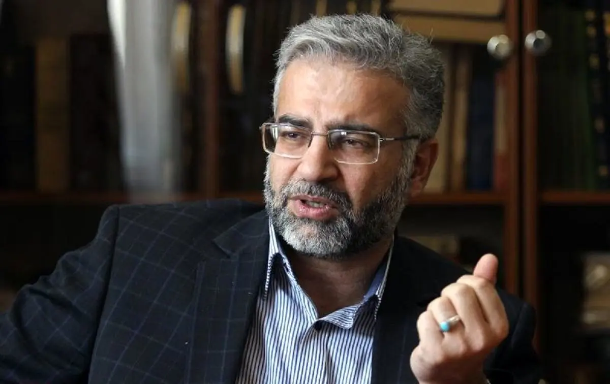 زاهدی‌وفا: در کشور سندهای مجلد غیر موثر زیاد داریم/ تکمیل سند ارتقا تولید داخل