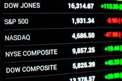 رکود مانع سبزپوشی وال‌استریت نشد