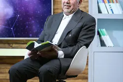 آخوندی: ما۴۶ سال خودمان را در نقش «بازی‌خراب‌کن» تعریف کرده‌ایم/چینی‌ها در زمین ما بازی نمی‌کنند/ مذاکرات جاری با آمریکا باید بسیار فوری انجام شود 
