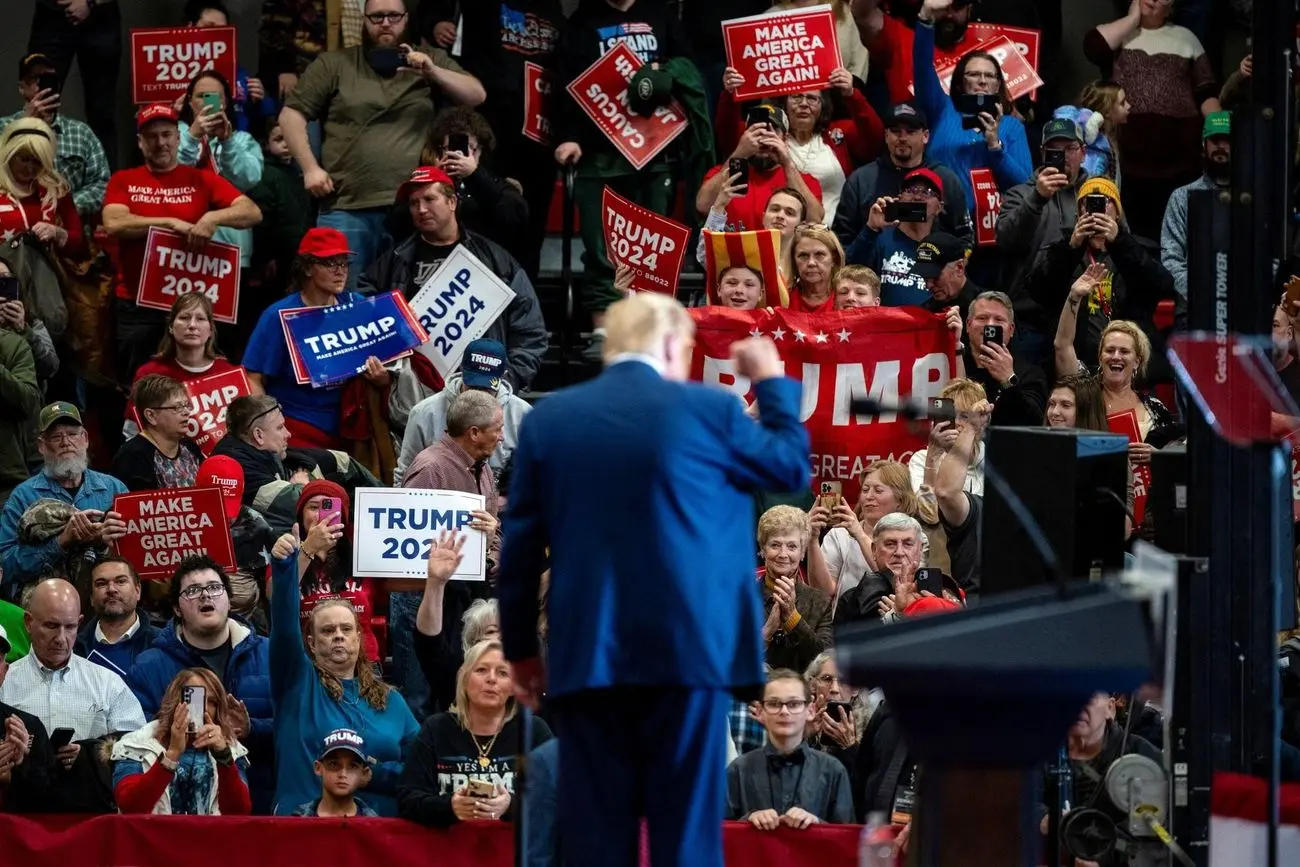 مشت محکم در راند اول؛ پیروزی قاطع ترامپ در آیوا