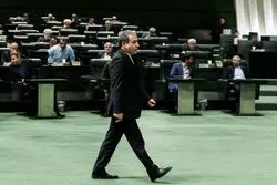 عراقچی: کنوانسیون منع سلاح‌های شیمیایی باید بدون زور و فشار سیاسی از سوی برخی از کشورها به کار خود ادامه دهد