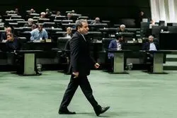 جلسه اضطراری کمیسیون امنیت ملی با عراقچی