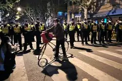 ترس فلزی‌ها از شلوغی در چین