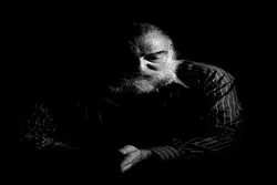ستاره‌ای در آسمان چاووش: پرویز مشکاتیان و نغمه‌های ماندگارش