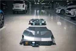 این ربات‌ها خودرو پارک می‌کنند