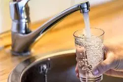 اصفهانی ها بخوانند/ علت تغییر طعم و مزه آب شرب اصفهان چیست؟