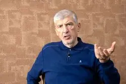 یک فعال سیاسی: قالیبافِ مذاکره‌کننده معادل سردار موسوی است/ رهبری مثل مربی تصمیم می‌گیرد چه کسی در زمین بازی کند