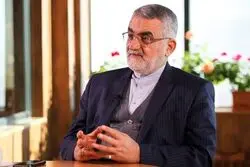نائب رئیس کمیسیون امنیت: در جنگ ۴۰ روزه تمام پایگاه‌های آمریکا در منطقه را منهدم کردیم و ناو دریایی آمریکا نیز پا به فرار گذاشت