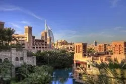 تصمیم جدید ارزی؛ دلار از سبد ارزهای مسافرتی حذف شد