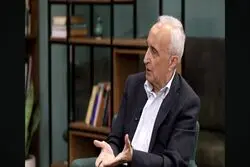 ⁨ نقد غنی‌نژاد بر توهم وفاق ملی