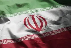 آسوشیتدپرس مدعی شد: ایران یکشنبه و دوشنبه در تنگه هرمز رزمایش برگزار می‌کند