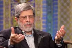 رئیس تیم پزشکی رهبر شهید: آیت‌الله سیدمجتبی خامنه‌ای کپی پدر است/ در بین پسران رهبر شهید، آقا مجتبی بیشتر از همه به پدرشان شبیه هستند
