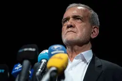 گاردین؛ تنها نامزد اصلاح‌طلب فرمان سیاست خارجی تهران را برمی‌گرداند؟