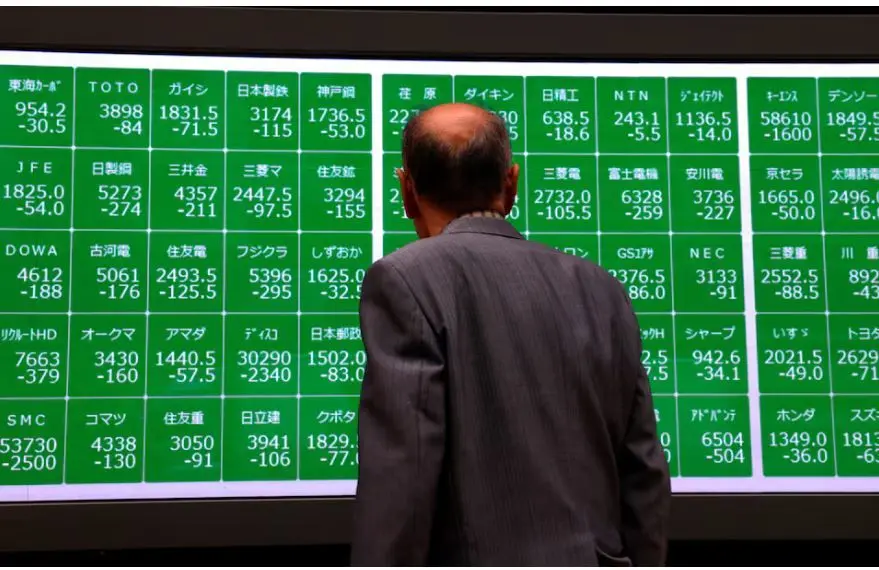 روز آزادی ترامپ نزدیک شد ؛ بورس ها در بیم، طلا در اوج