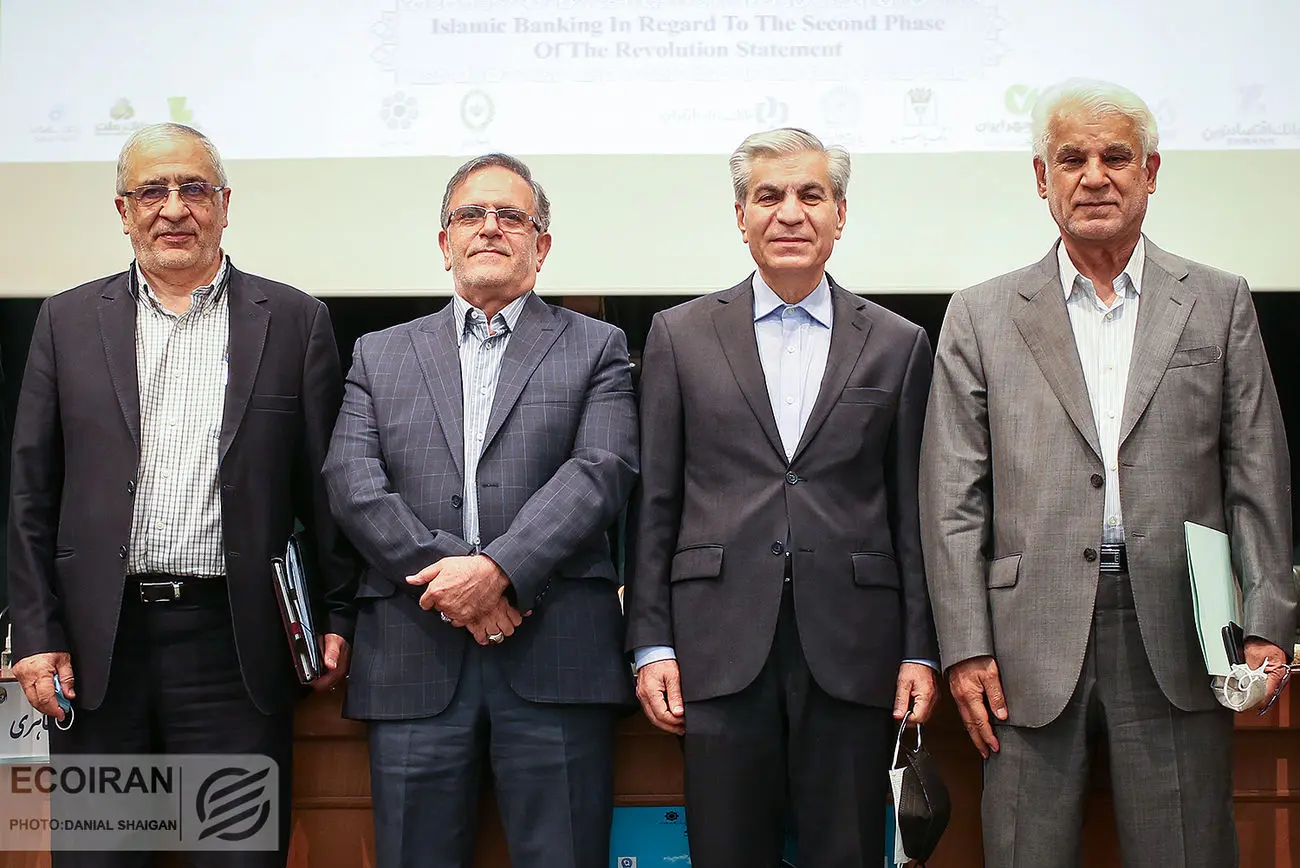 درخواست رؤسای پیشین بانک مرکزی از قالیباف: طرح بانکداری را متوقف کنید