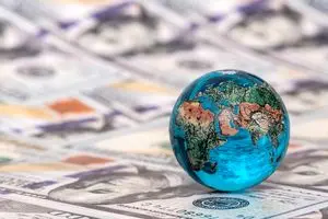 اقتصاد جهانی در تله رشد پایین و نابرابری ساختاری