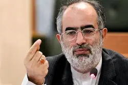 آشنا: پیام‌های رهبری را تفسیر به رأی نکنیم