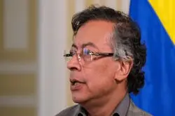 رئیس‌جمهور کلمبیا: مذاکرات ترامپ با مادورو واقعی نیست، هدف منابع انرژی است