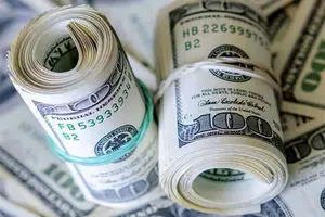 ارز صادراتی کجاست؛ در مبادی دولتی یا بازار آزاد؟