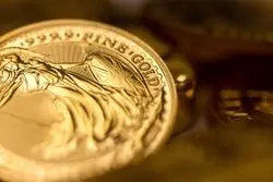 قیمت طلا در نزدیکی قله تاریخی؛ رکورد شکسته می‌شود؟