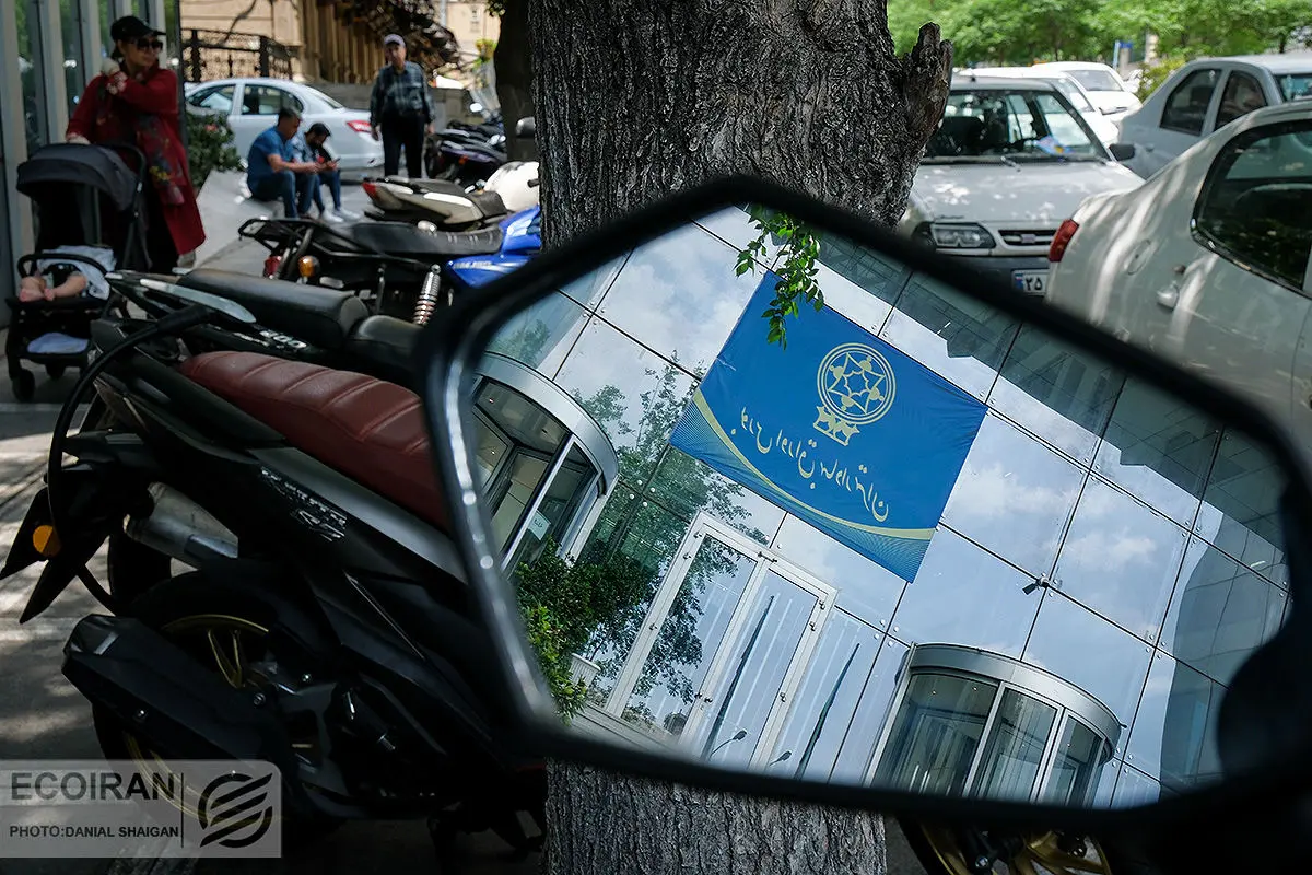 معاملات کم رمق  بهبود می یابد؟ / سایه ابهامات سیاسی بر دماسنج اقتصاد 