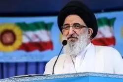 هشدار امام جمعه کرج به دشمنان: بدانید با شلیک اول، نیروهای مسلح ما فرصت شلیک بعدی به شما نمی دهند