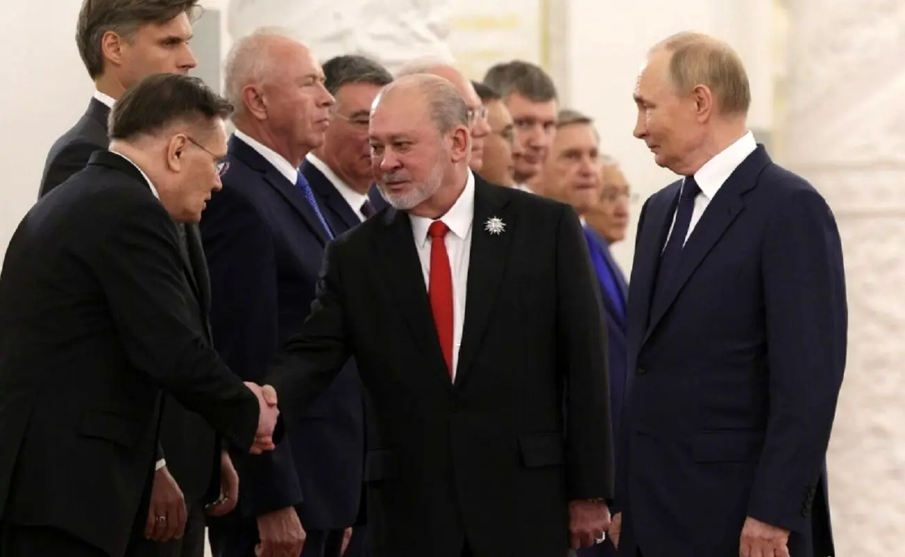 پادشاه مالزی در دیدار پوتین: دوستی، مهمتر از پول است؛ سفر رئیس امارات به مسکو