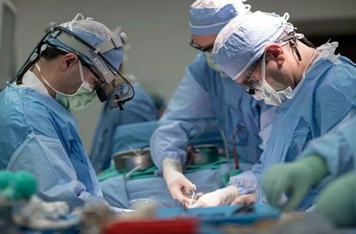 تجهیز بیمارستان فیروزگر به ربات جراح