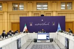 ورود صالح آبادی به یک منازعه: وام ها هدایت می شود بانک ها اسلامی