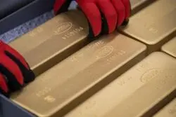 طلا مصمم به رکوردشکنی