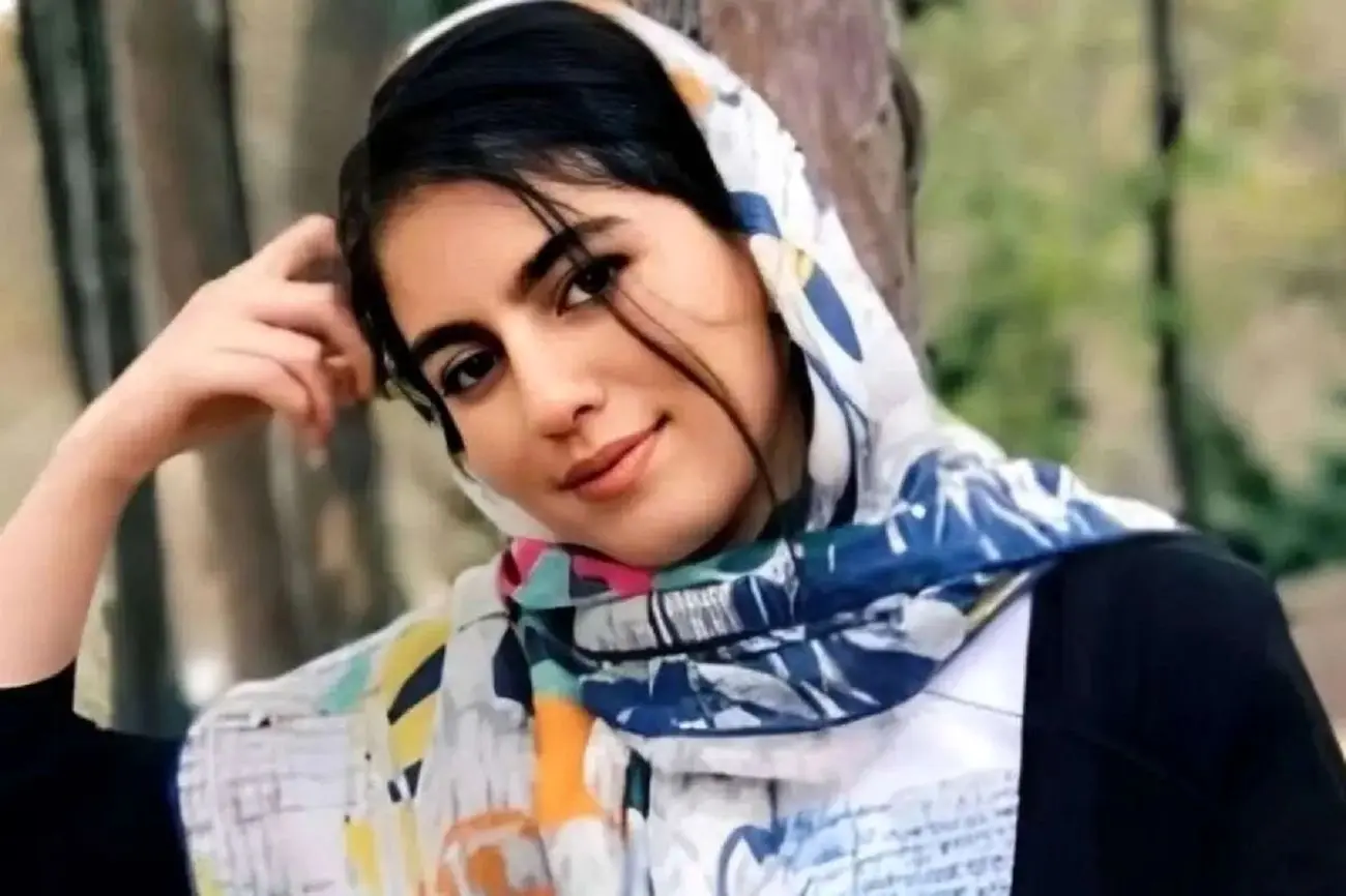 اجرای علنی حکم قاتل الهه حسین‌نژاد در میدان قائم اسلامشهر