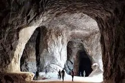 گردشگری، غارهای ایران را می‌بلعد؟ 